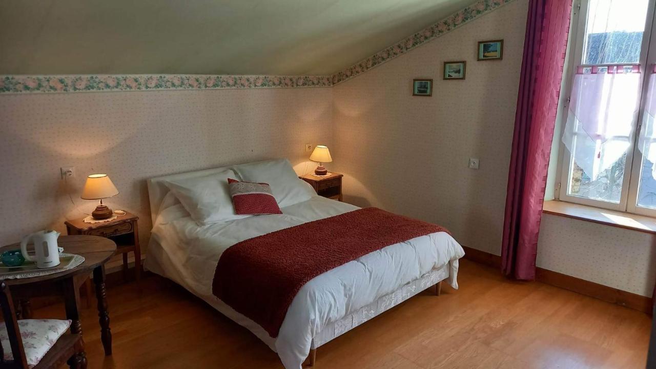 Le Clos Du Merry Joux-la-Ville Eksteriør billede