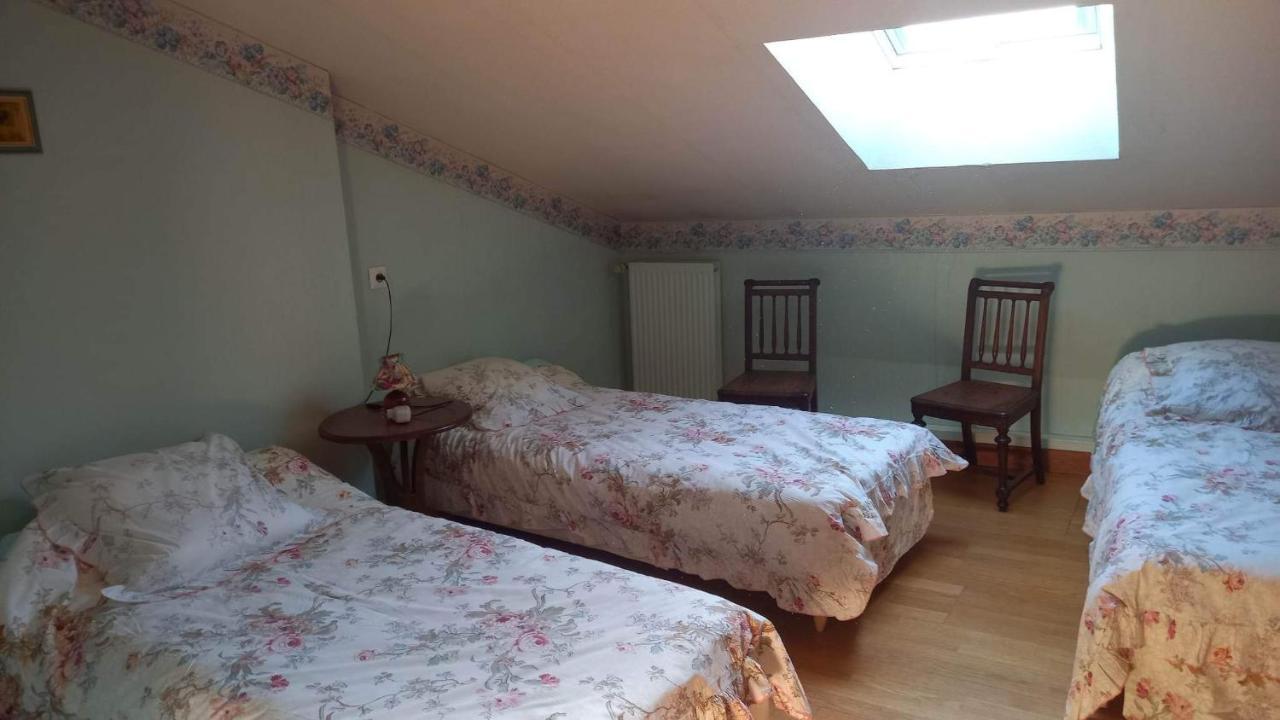 Le Clos Du Merry Joux-la-Ville Eksteriør billede